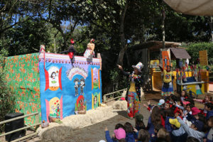 Alunos na Cia dos Bichos