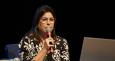 Carla Cavalheiro