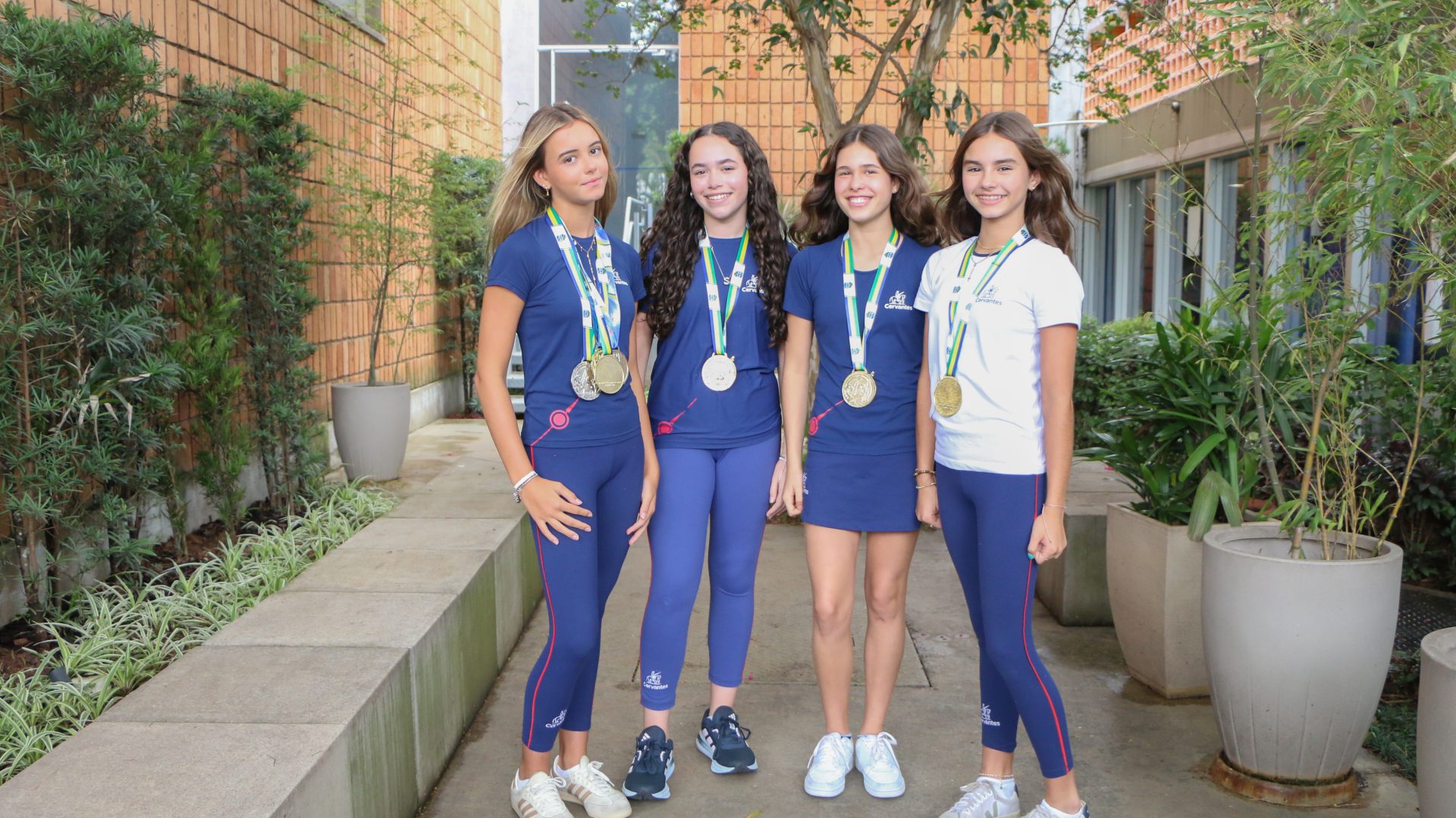 Destaque Cervantino: Chloe, Stella, Joana e Teresa